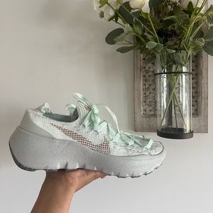 Women’s Nike Space Hippie 04 Size 10.5 NWOB